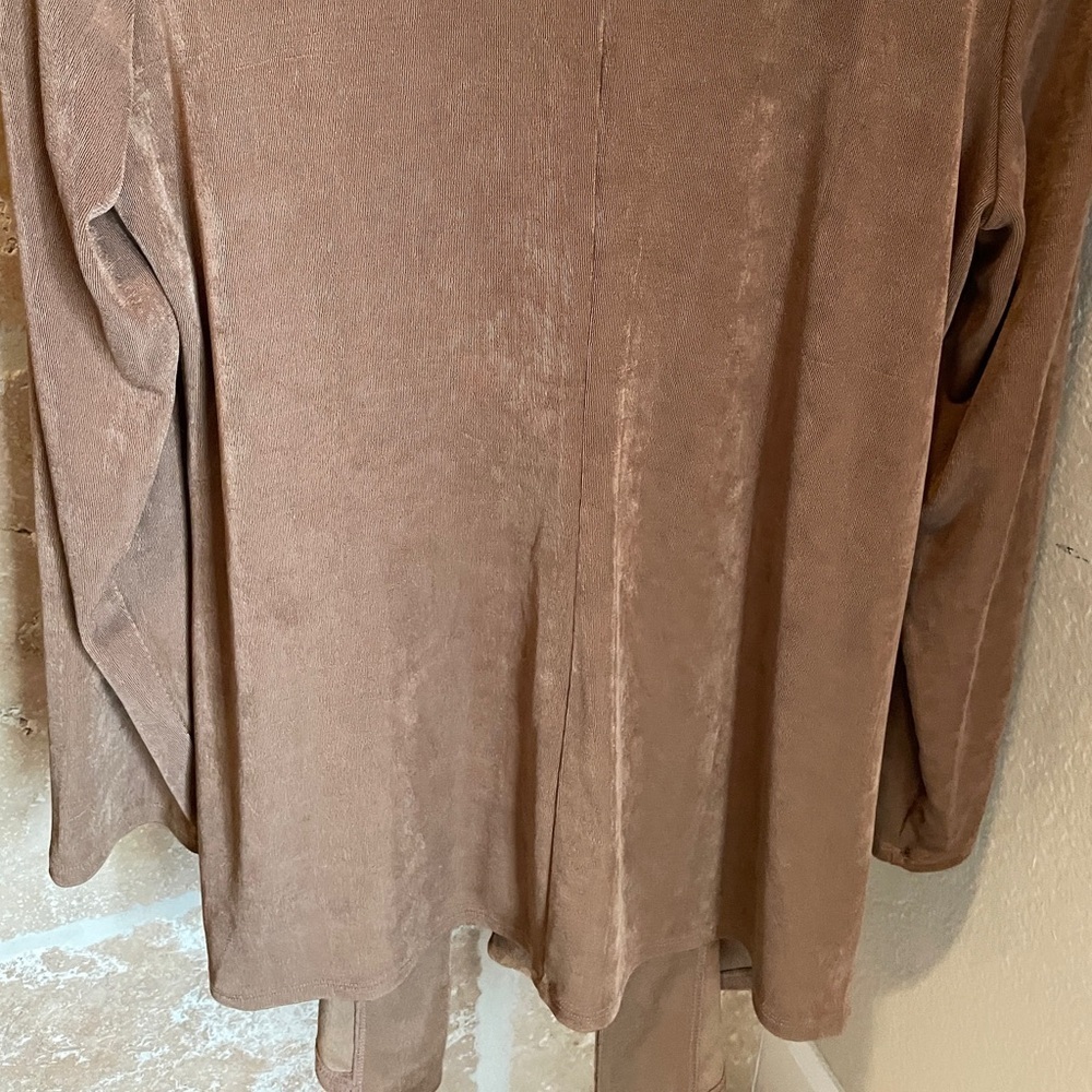 NWT Chico’s Travelers Women’s longline tie cardigan deep rum caramel SZ 8-10 - Picture 7 of 10